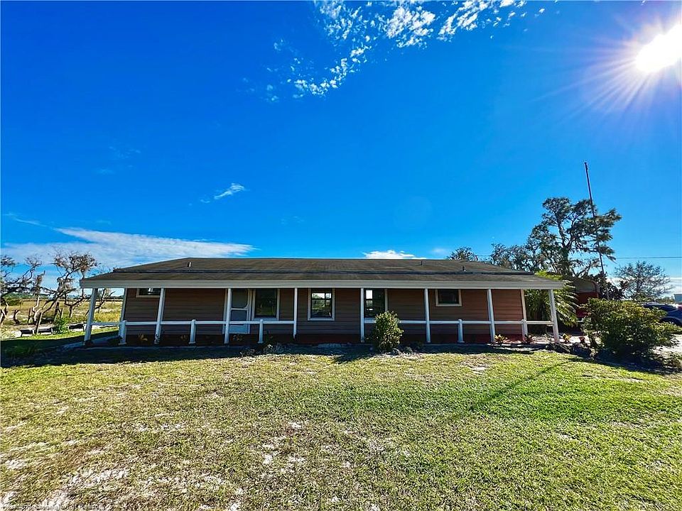 1st image of 196 Park Land Dr