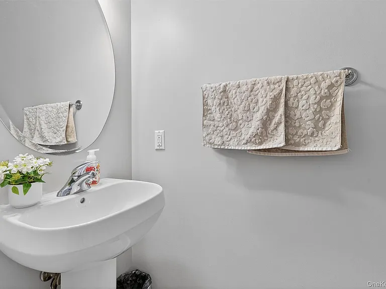 3 Moorefield Cir — Photo 25