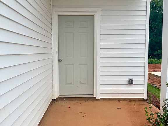 2nd image of 12127 Lansbury Dr