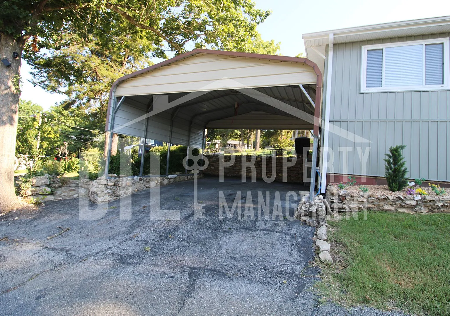 Fully Furnished Cape Fair Home Near Table Rock Lake — Photo 2