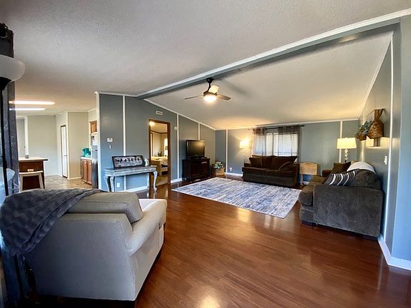 5th image of 29 Cherry Cir