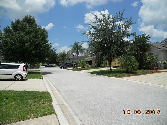 2nd image of 613 Cotswold Cir