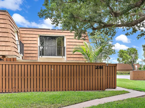 3900 County Line Road #23b, Tequesta, FL 33469