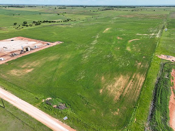 4th image of 0 E 750th Rd