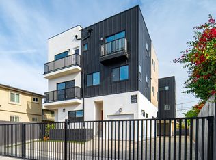 520 N Saint Andrews Pl #3, Los Angeles, CA 90004