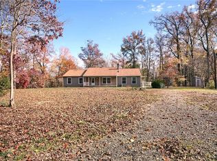 6467 Fleming Rilee Ln, Gloucester, VA 23061