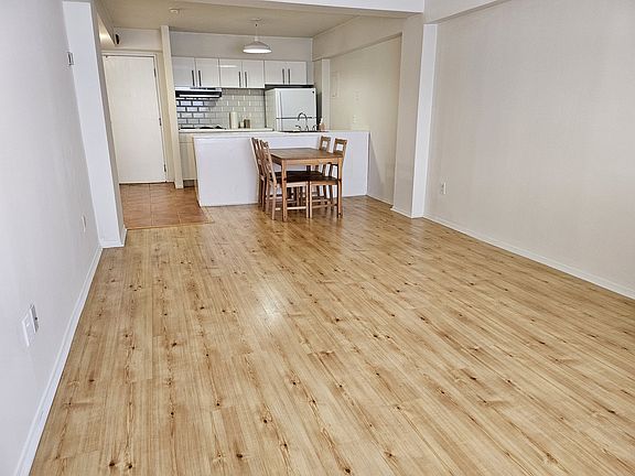 3rd image of 333 Grand Ave APT 4D