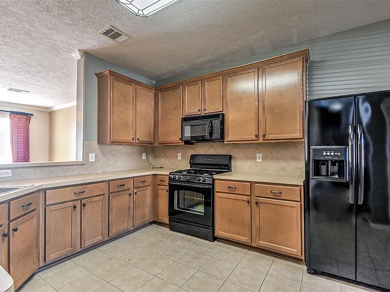 4634 Arbor Ln — Photo 7