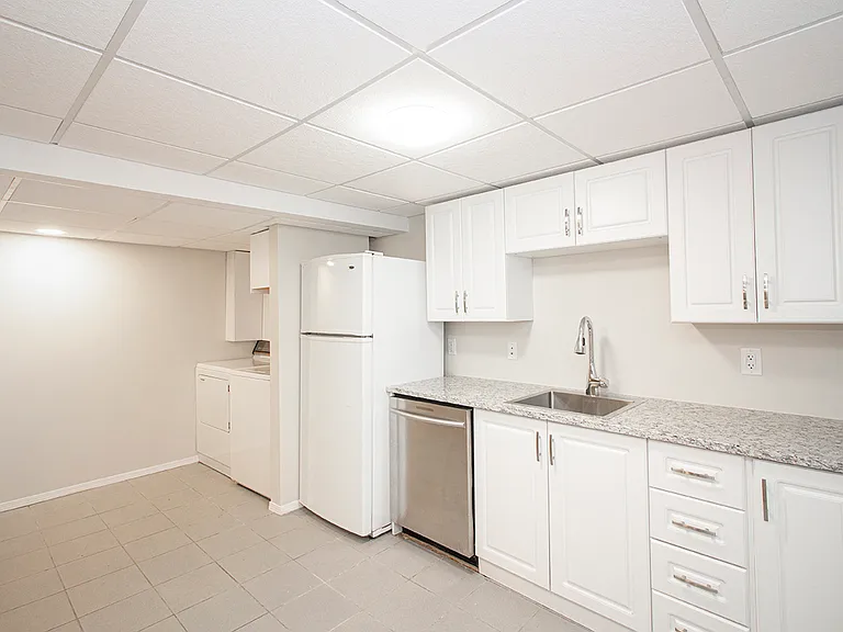739 Wolseley Ave #3 — Photo 5