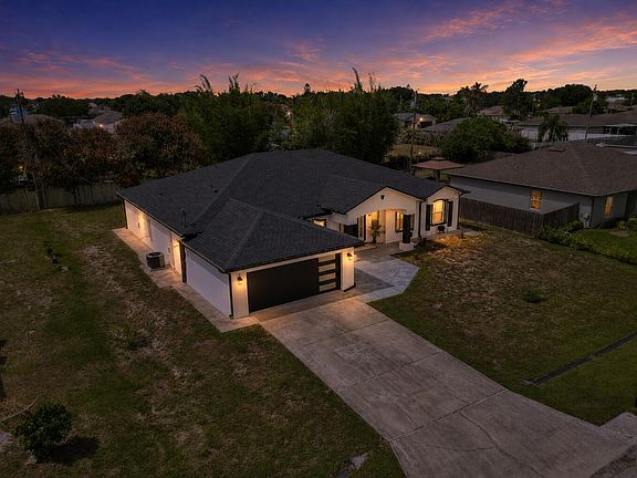 2nd image of 757 SW Jacoby Avenue