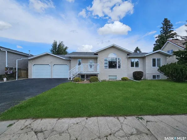 241 3rd Avenue W, Unity, SK S0K 4L0