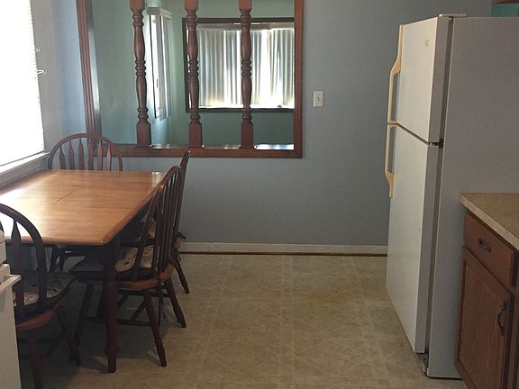 4th image of 522 Wendel Ave