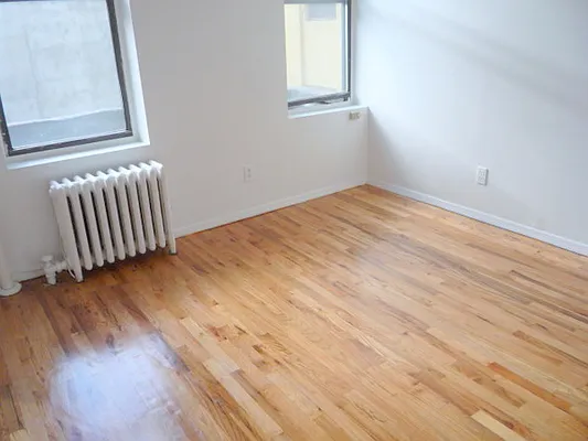 Rented by Picture Realty Inc. | media 23