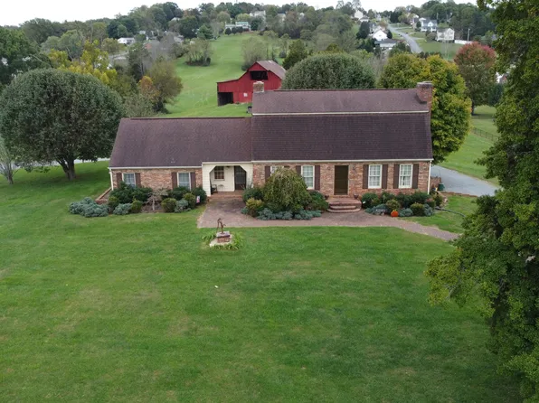 985 Kidwell Ridge Rd, Morristown, TN 37814