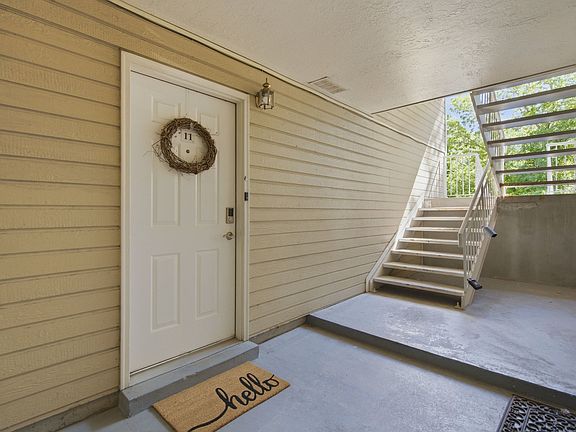 5th image of 1222 E Waterside Cv APT 11