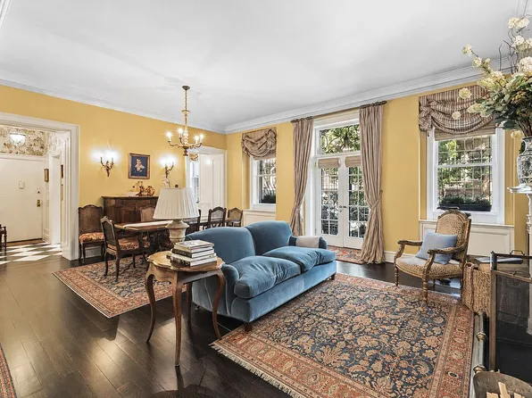 34 W 74th St Unit 1, New York, NY 10023