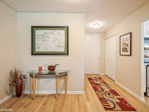 2nd image of 7033 N Kedzie Ave APT 308