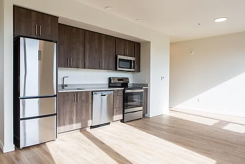 505 Dekum Apartments Photo 1
