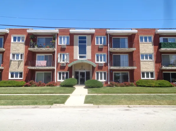 4754 W 101st St APT 3B, Oak Lawn, IL 60453