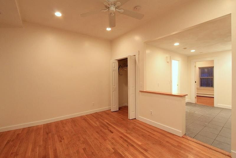 1st image of 302A Highland Ave #A
