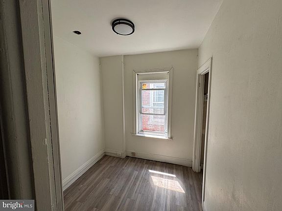2nd image of 1012 W 8th St