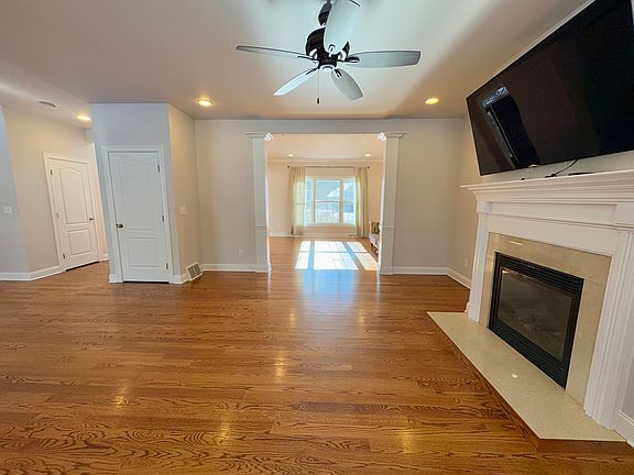5th image of 22 Balsam Way