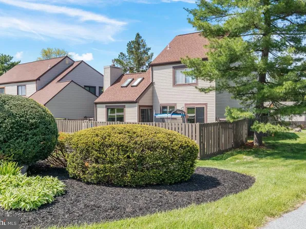354 Bridge St, Collegeville, PA 19426