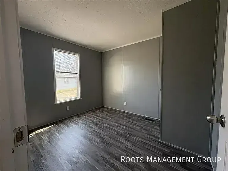 666 S Bluff St #746 — Photo 8
