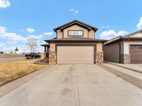 57 W Hamptons Close SE, Medicine Hat, AB T1B 0C6