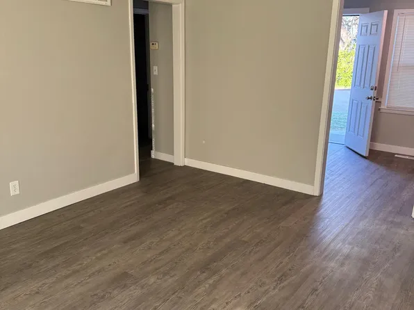 1020 N Illinois St APT 2, Wichita, KS 67203