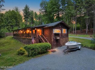 124 Navajo Rd, Honesdale, PA 18431