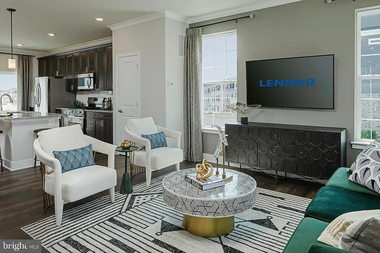 3 bed, 1700 sqft, $3,000 — Photo 1
