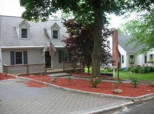 29 Central Ave, Tappan, NY 10983