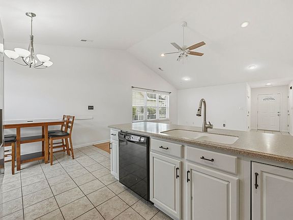 5th image of 6681 Wisteria Dr.