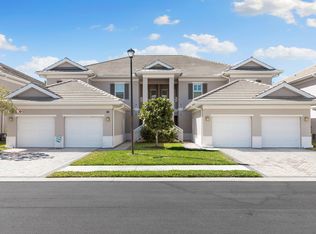 238 Indies Dr E #101, Naples, FL 34114
