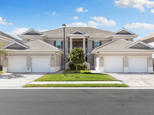 238 Indies Dr E #101, Naples, FL 34114