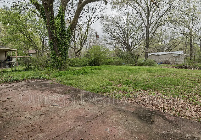 525 Annie Laura Dr — Photo 34