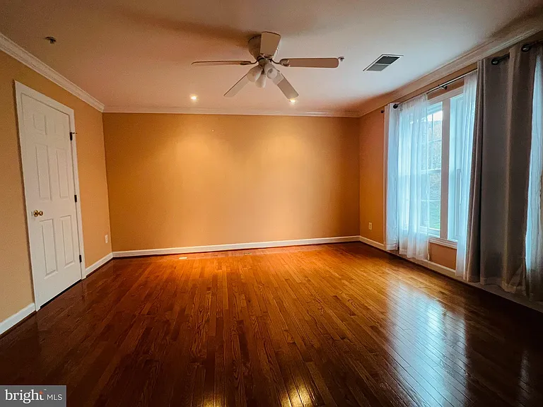 10631 Sandown Way — Photo 16