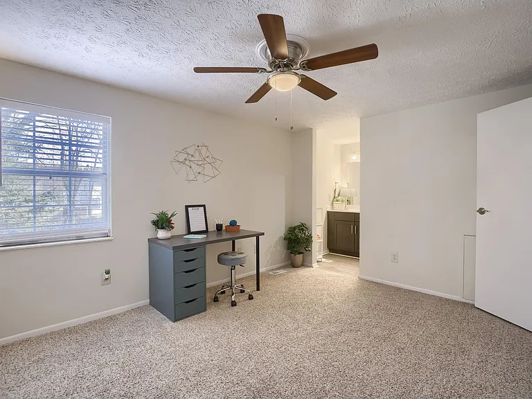 Stratford Chase Townhomes — Photo 46