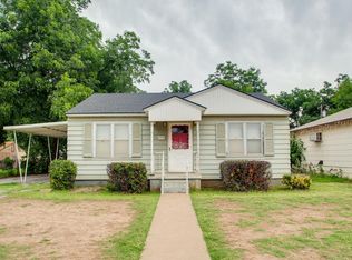 614 W Poplar Ave, Enid, OK 73701