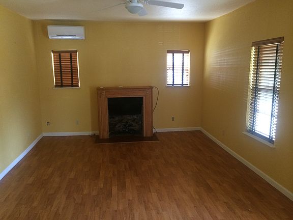 5th image of 1104 Wood Ave
