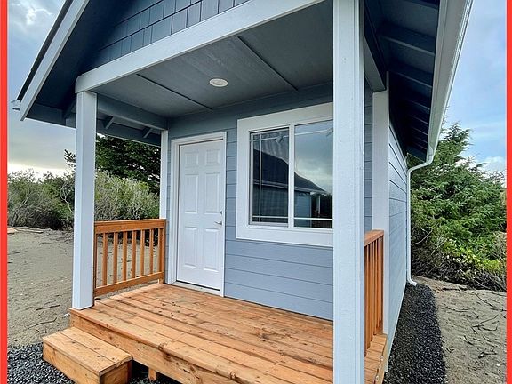 5th image of 905 Ocean Shores Boulevard