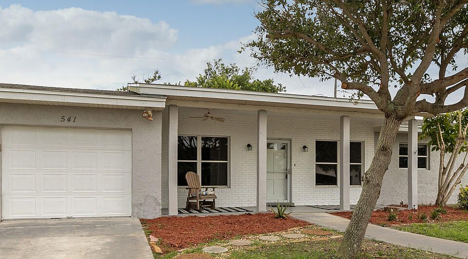 1st image of 541 Coconut St