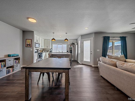 3rd image of 3222 San Carlo Avenue