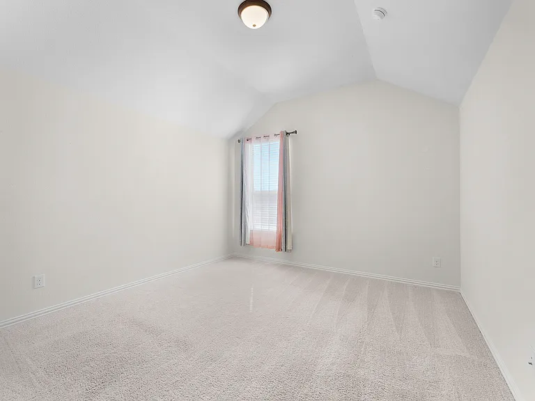 1209 Rogers Pkwy — Photo 28
