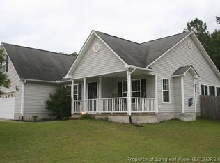 165 Smokey Mountain Dr, Raeford, NC 28376