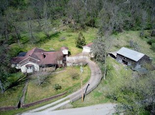 111 Sam Collins Rd, Huntington, WV