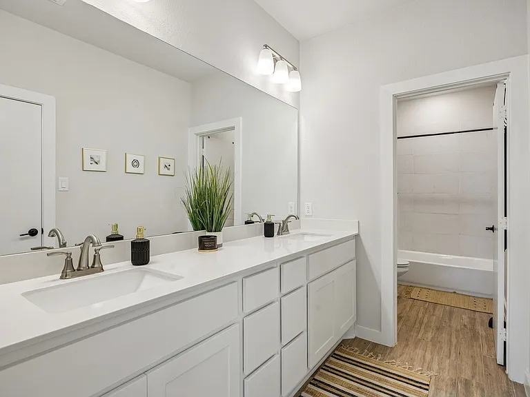 2357 Rook Dr — Photo 18