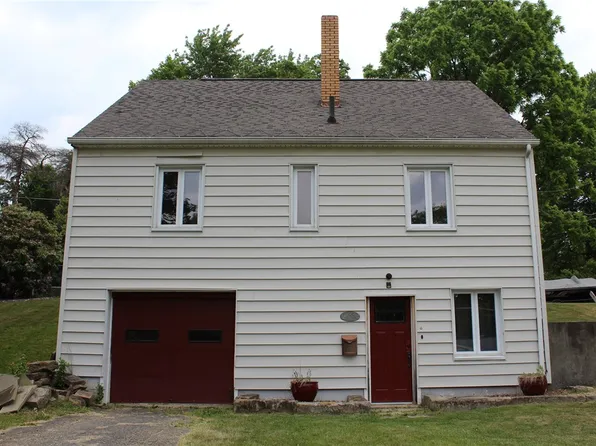 652 Dickson Pl, Meadville, PA 16335