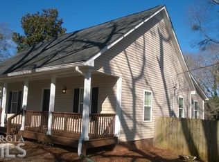 96 Sprayberry Rd, Newnan, GA 30263